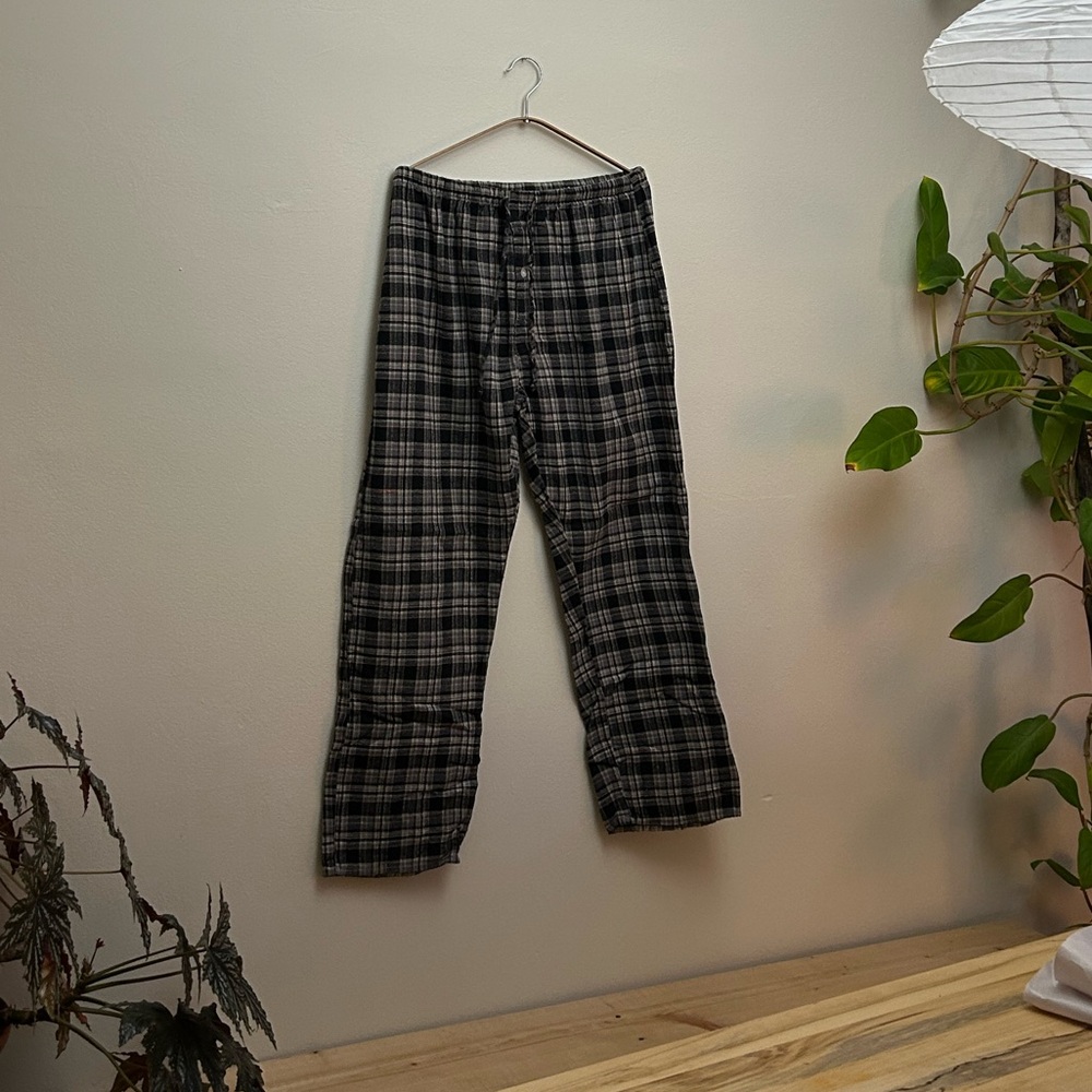 Casualwear Grey and Black Plaid Pajama Pants
